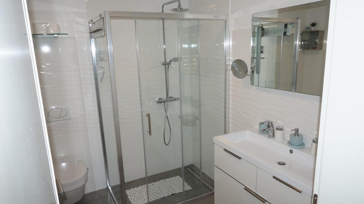 Apartament Mandy *